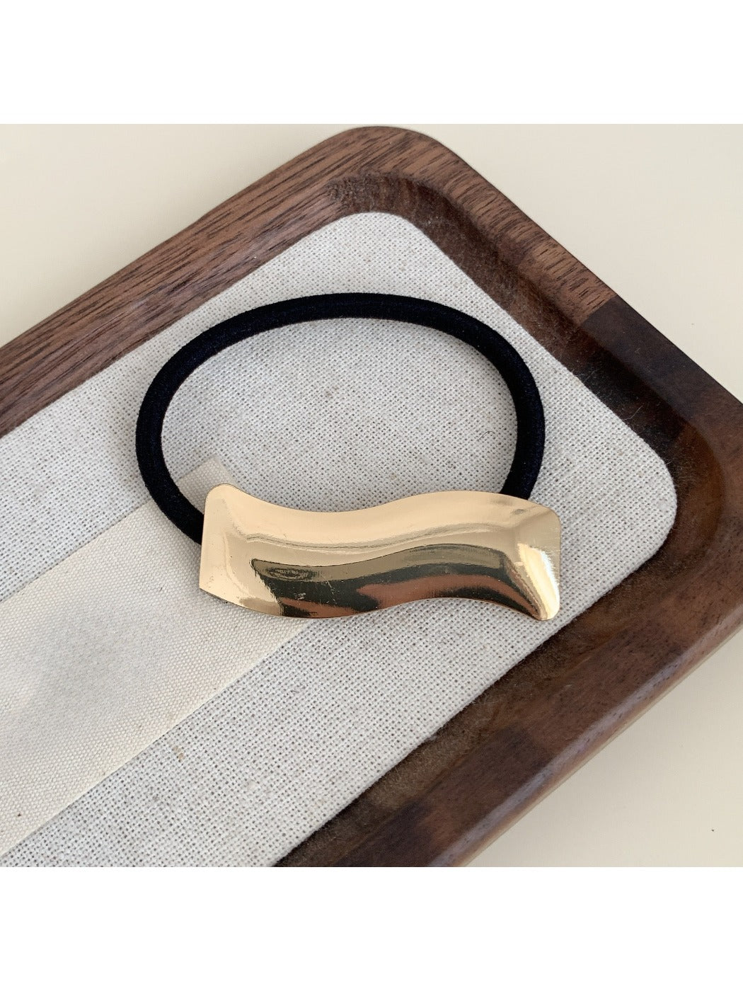 Gifty - Minimalist Geometric Hair Ties