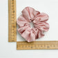 Gifty - Light Luxury Fabric Scrunchie