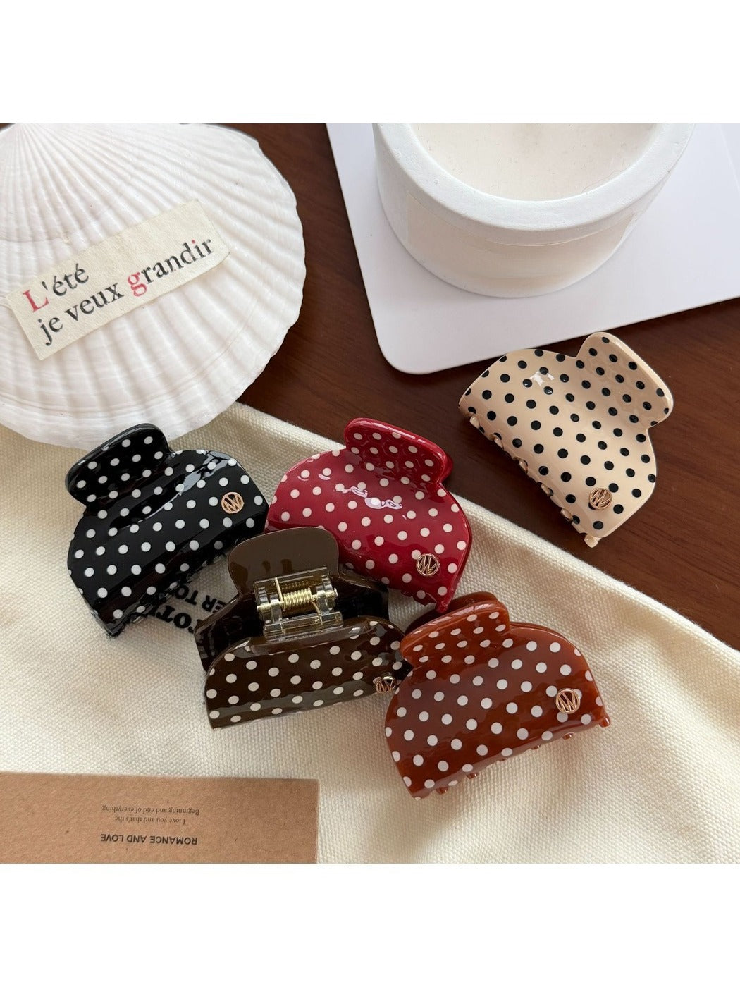 Beau - Simple Polka Dot Half Round Claw Clip