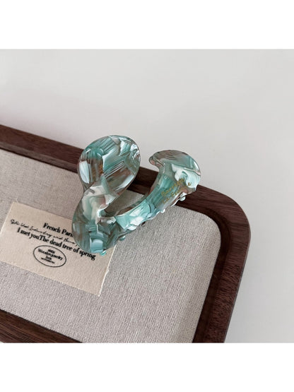 Beau - Geometric Minimalist Hair Clip