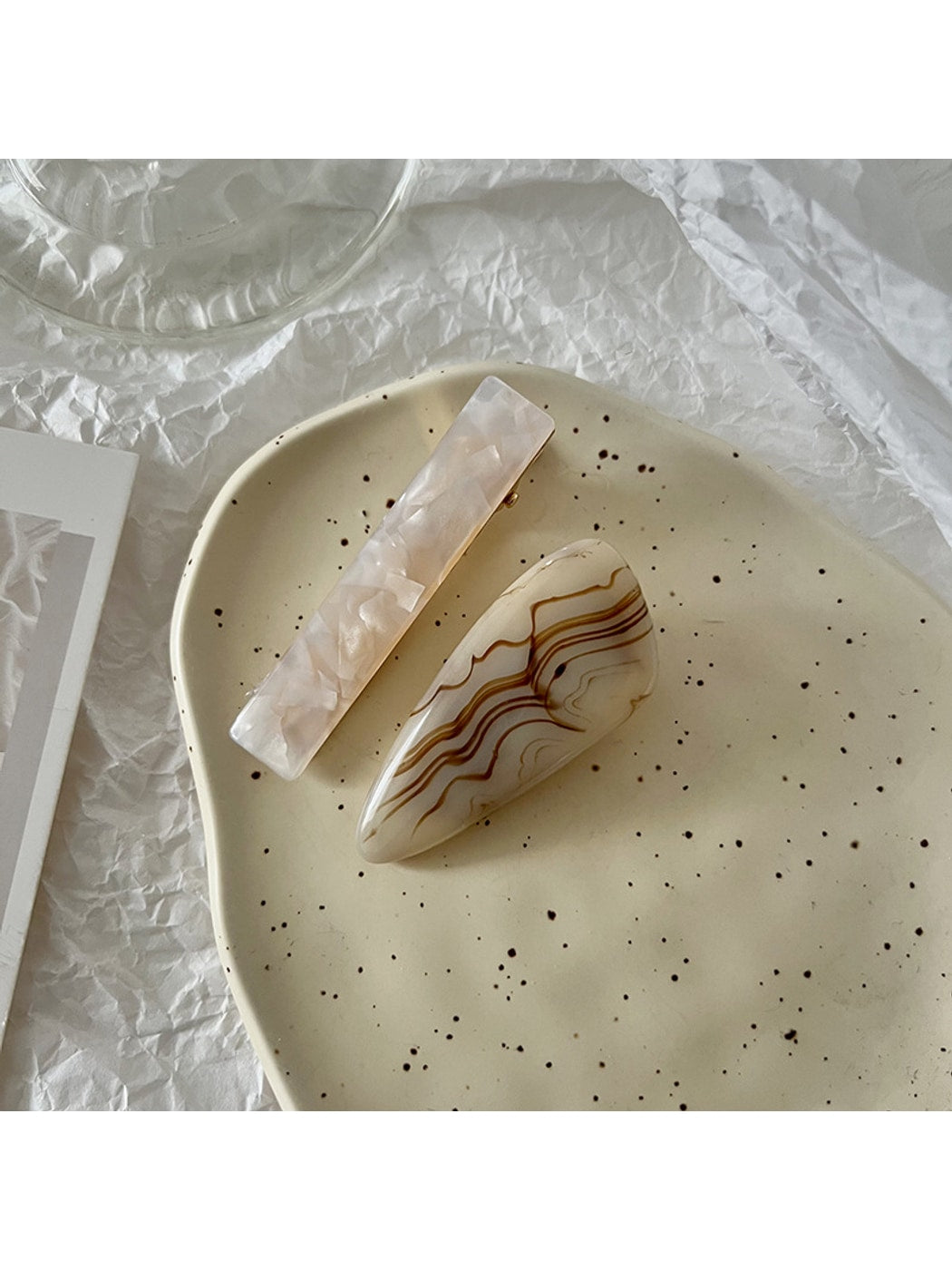 Beau - Acetate Marble Pattern Duckbill Hair Clip