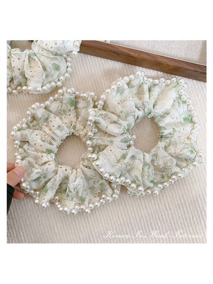Gifty - Elegance Flower Lace Scrunchie