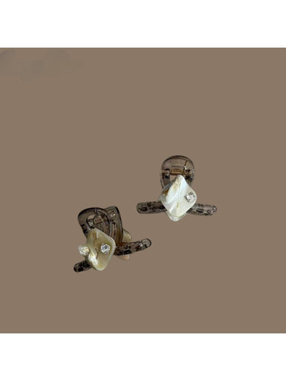 Beau - Geometric Mixed Material Side Hair Claw Clip