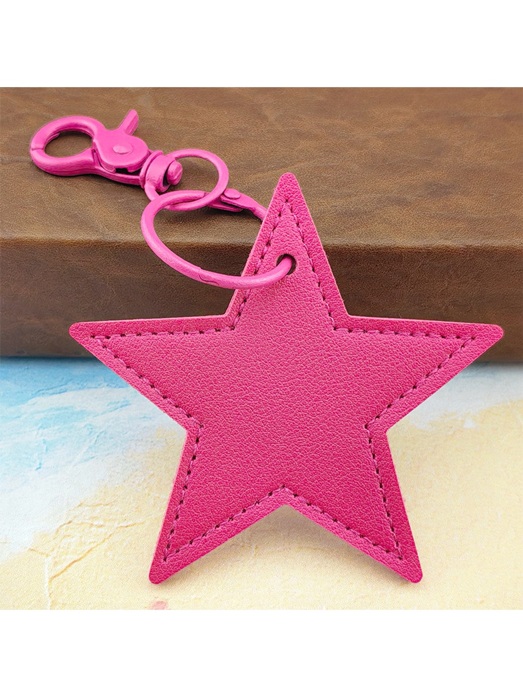 Keypus - Modern Minimalist PVC Alloy Star Keychain