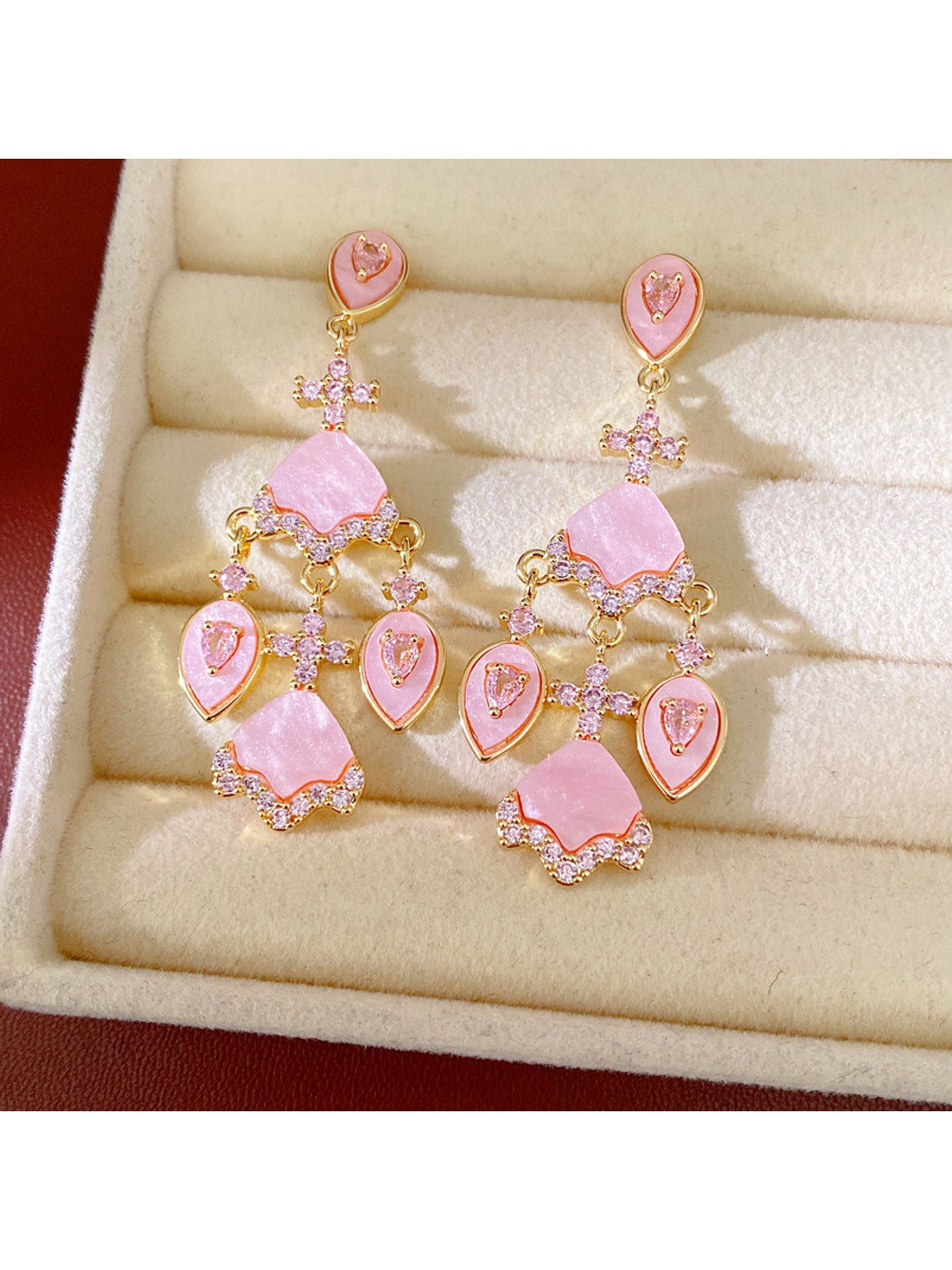 Earedge - Retro Layered Fan Motif Drop Earrings