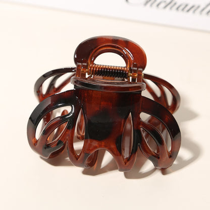 Beau - Glossy Openwork Leopard Pattern Claw Clip