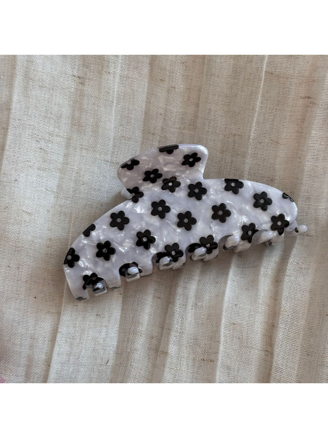 Beau - Irregular Fan Shaped Acetate Hair Claw Clip