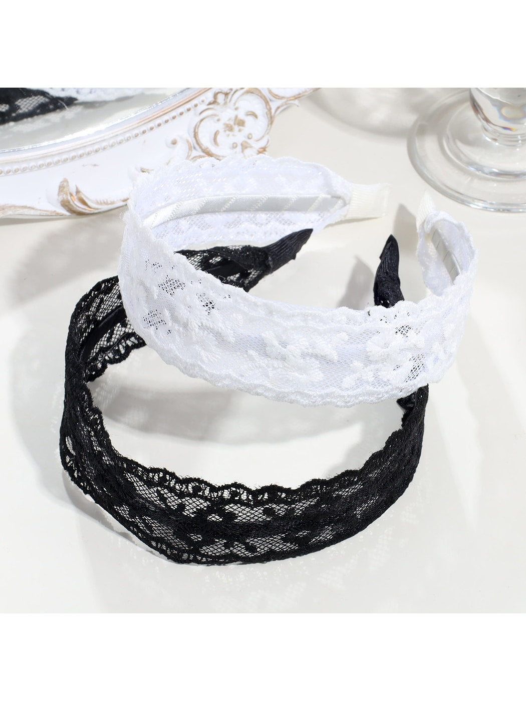 Gifty - Elegant Hollow Lace Wide Women's Headband