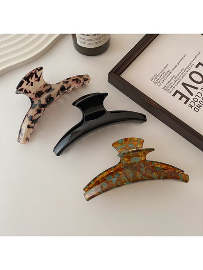 Beau - Large Leopard Print Hair Claw Clip