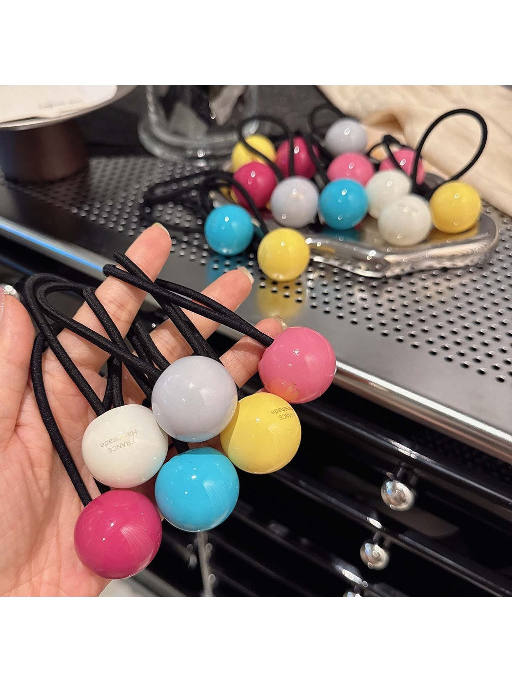 Gifty - Glossy Ball Decoration High Elastic Hair Tie