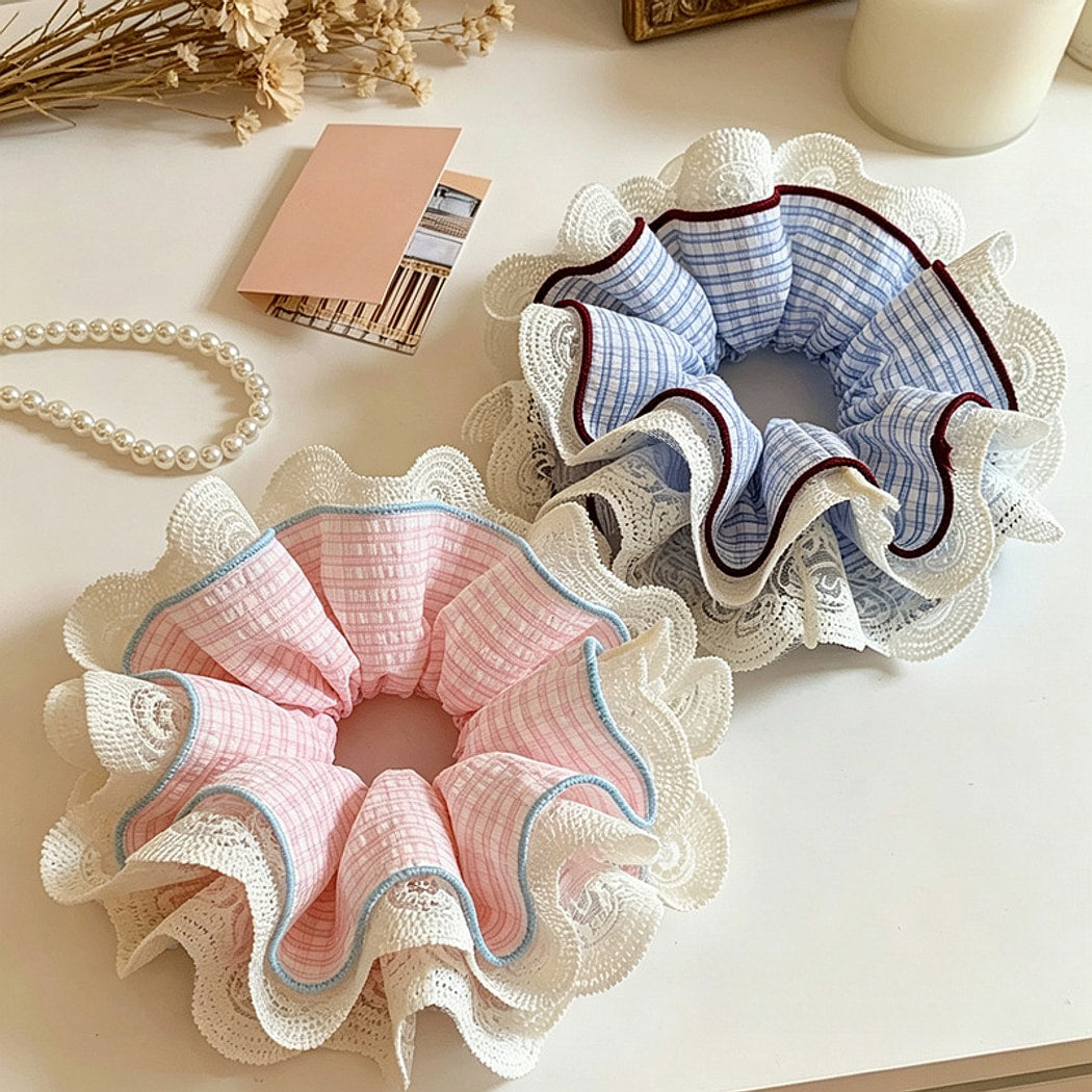 Gifty - Plaid Lace Trim Multi-Layer Scrunchie