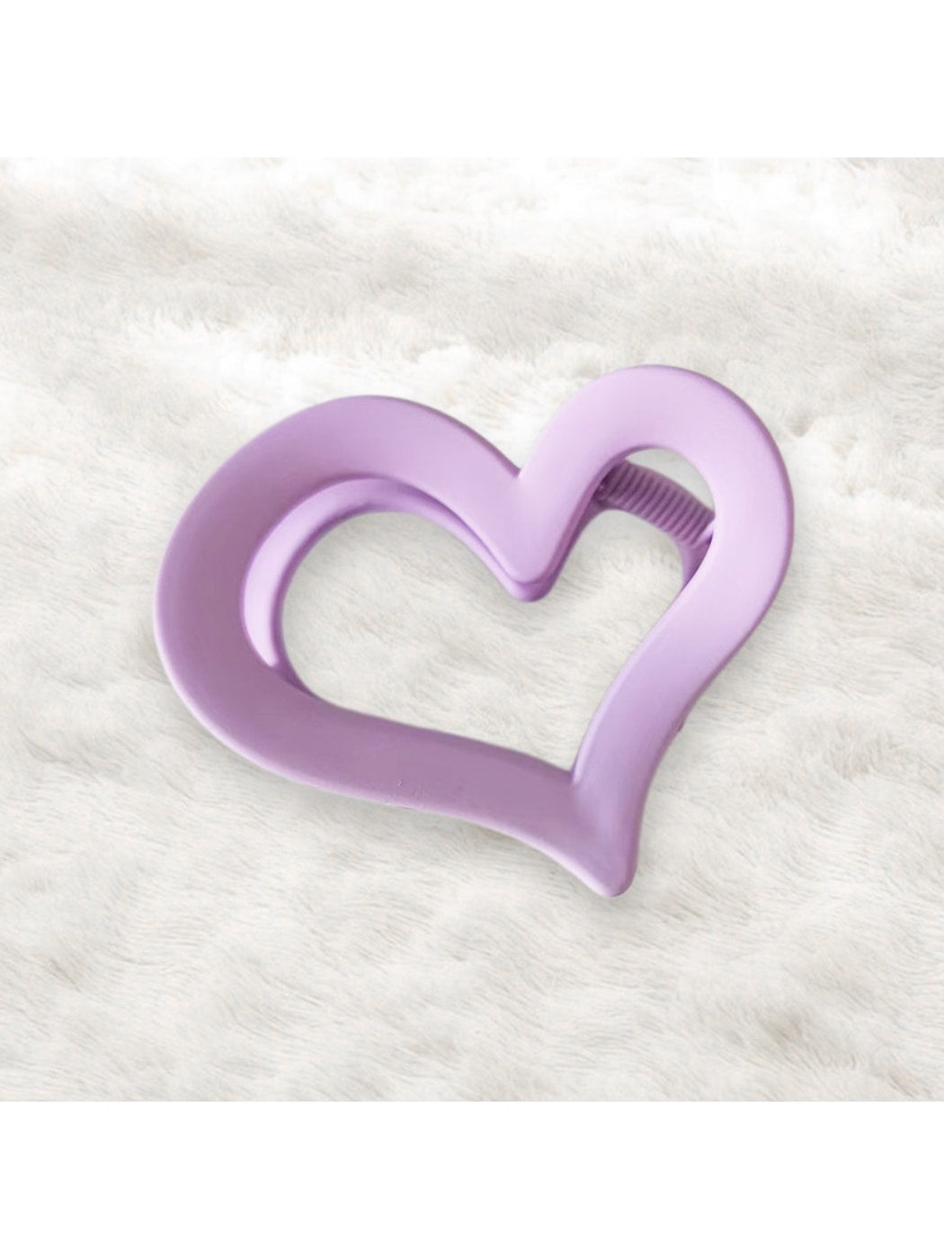 Beau - Modern Minimalist Hollow Heart Plastic Claw Clip