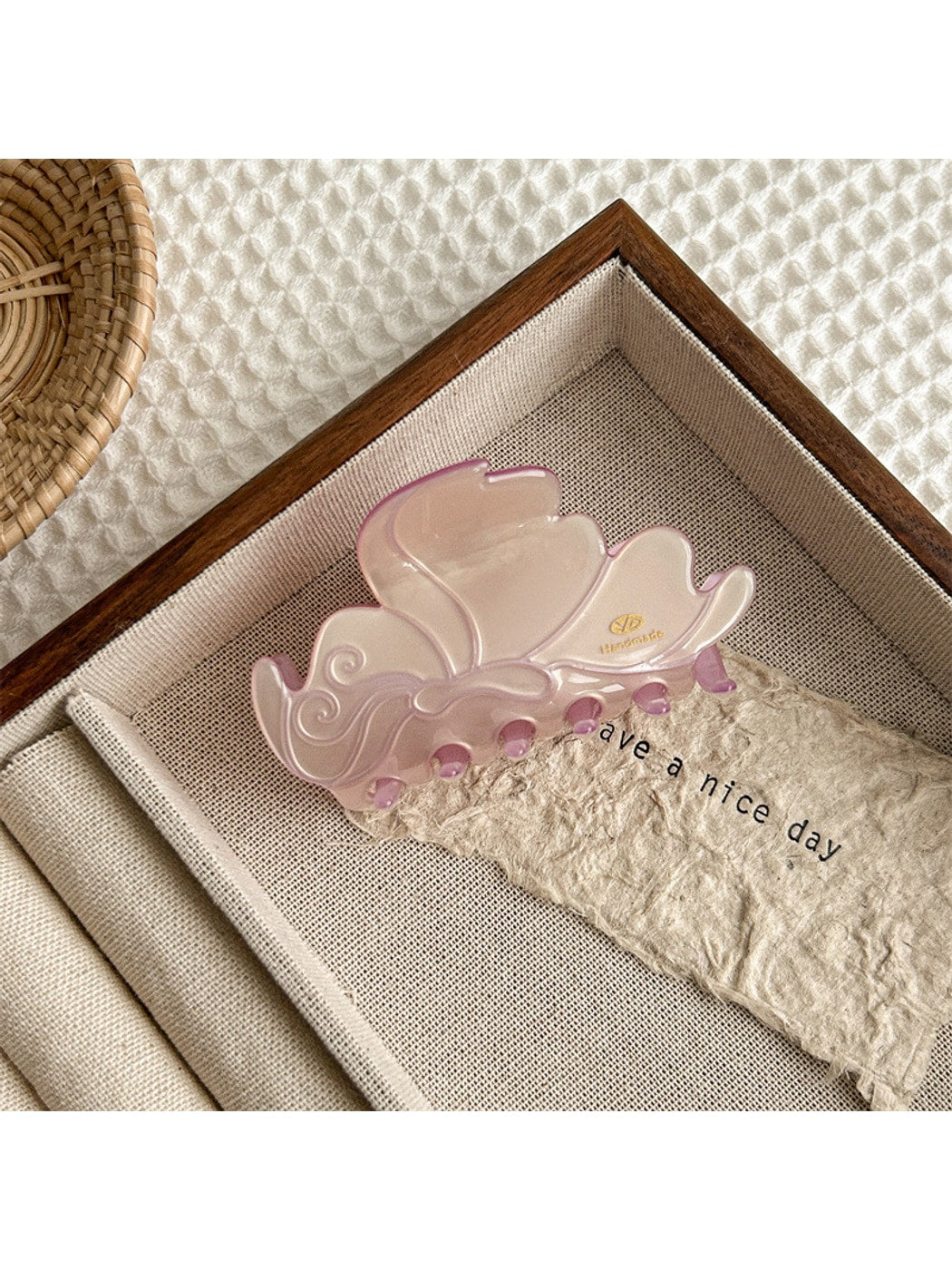 Beau - Cloud and Wave Motif Acetate Hair Claw Clip