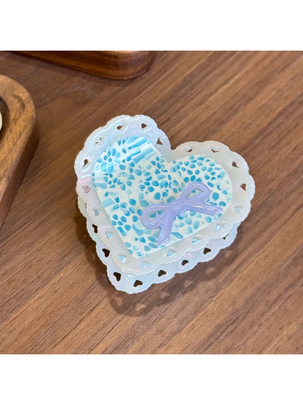 Beau - Acetic Acid Bowknot Heart-shaped Hairpin