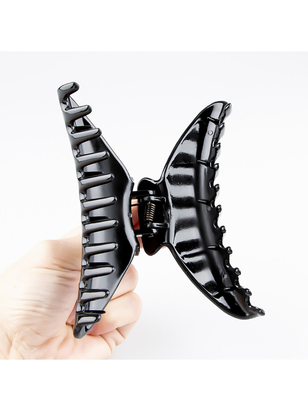 Beau - Minimalist Solid Color Half Circle Claw Clip