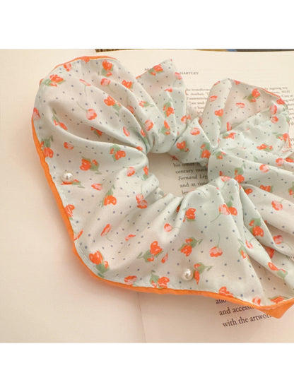 Gifty - Orange Floral Scrunchie Women Large Hair Tie