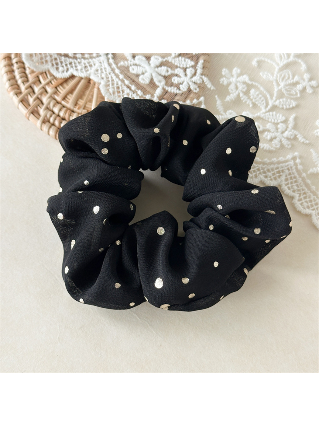 Gifty - Minimal Dot Elastic Hair Scrunchie