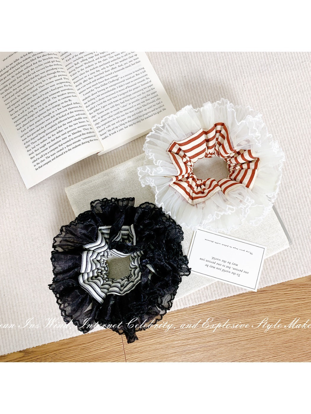 Gifty - Striped Lace Scrunchie Hair Tie