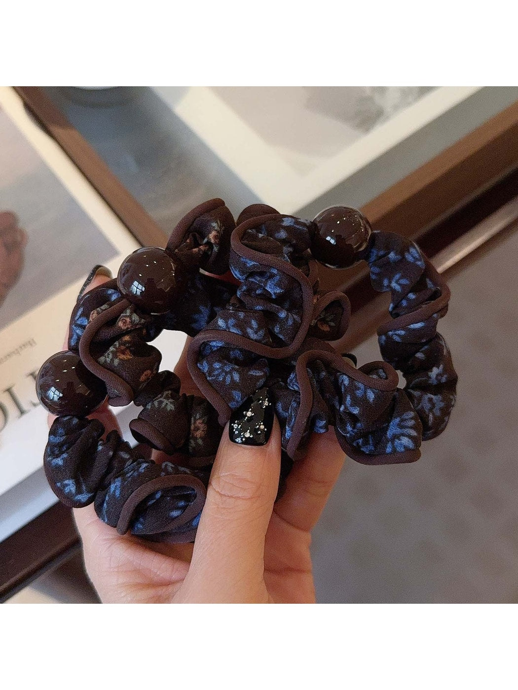 Gifty - Floral Polyester Ruffle Edge Scrunchie