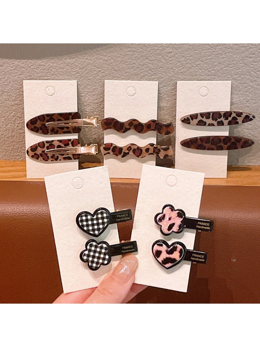 Beau - Leopard Print Oval Duckbill Women's Hair Clip