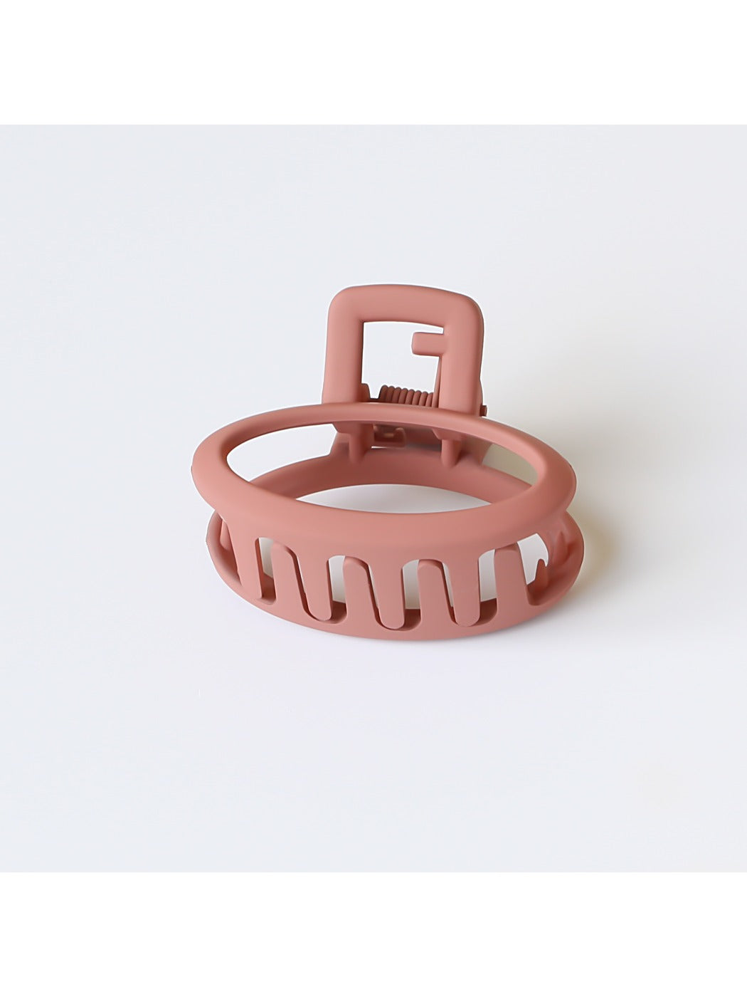 Beau - Minimalist Oval Shaped Openwork Claw Clip