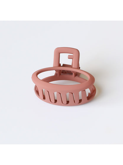 Beau - Minimalist Oval Shaped Openwork Claw Clip
