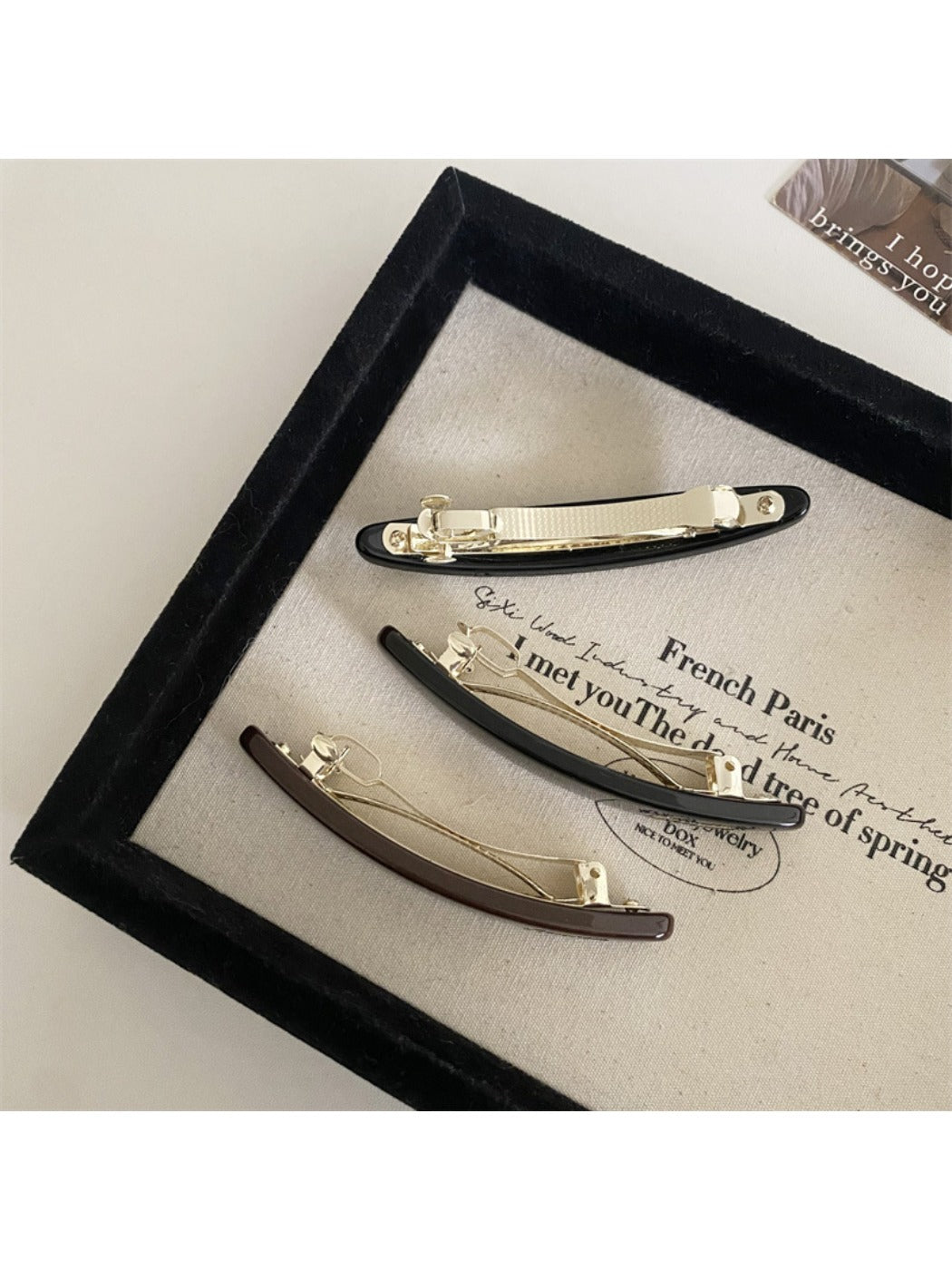 Beau - Vintage Oval Shaped Hair Clip