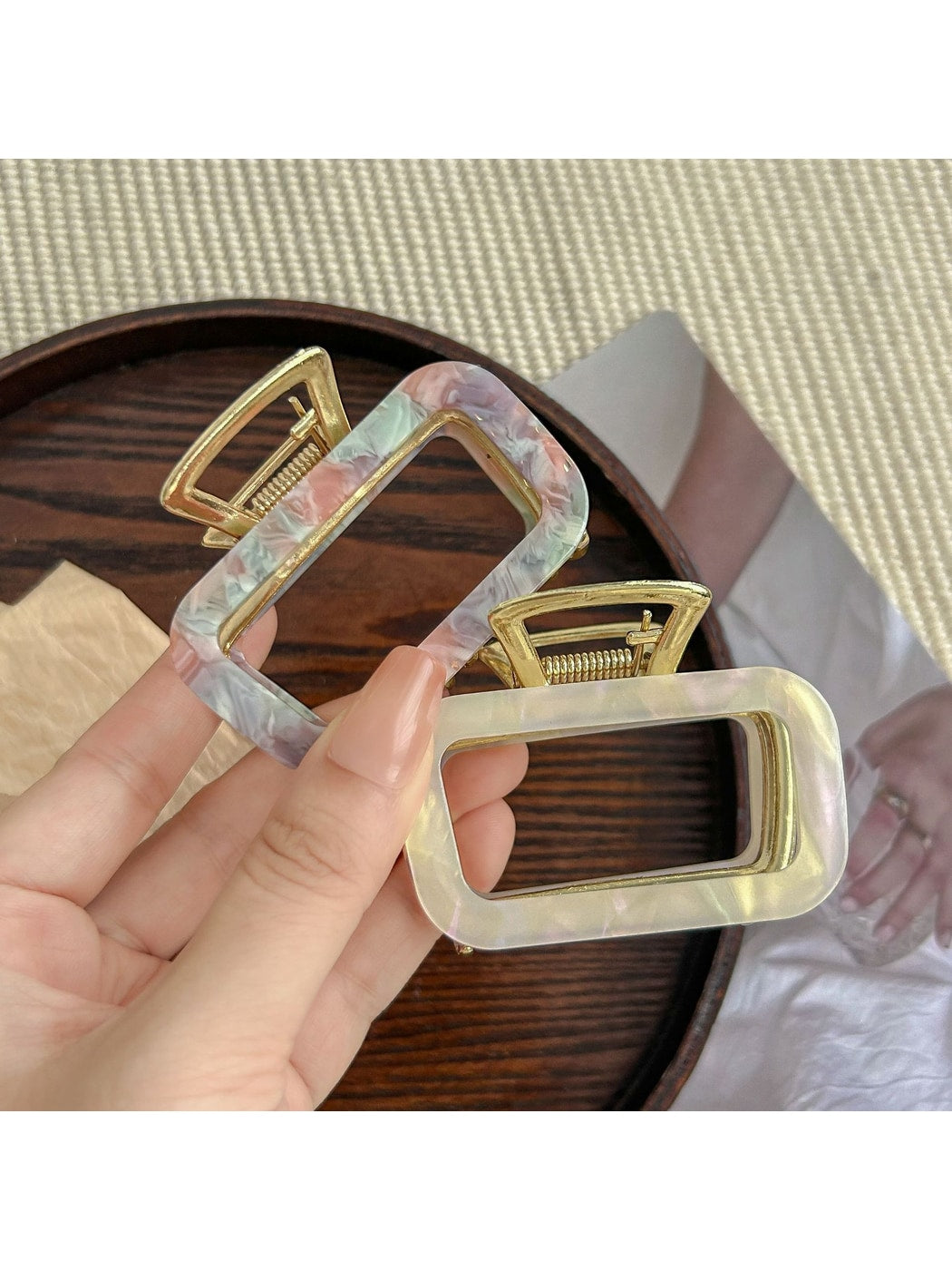 Beau - Square Hollow Acetate Alloy Claw Clip