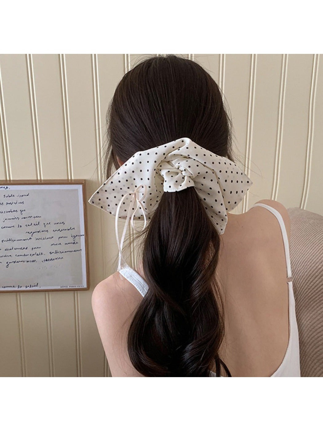 Gifty - Sweet Polka Dot Scrunchies
