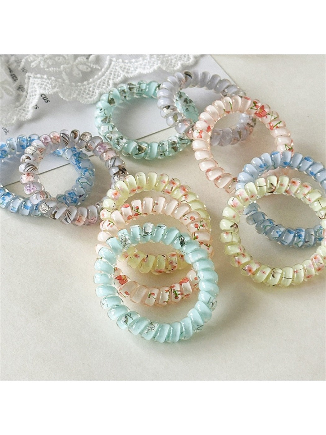 Gifty - Floral Print Telephone Hair Ring