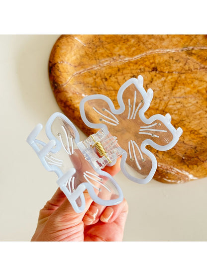 Beau - Acetic Acid Cherry Blossom Hairpin