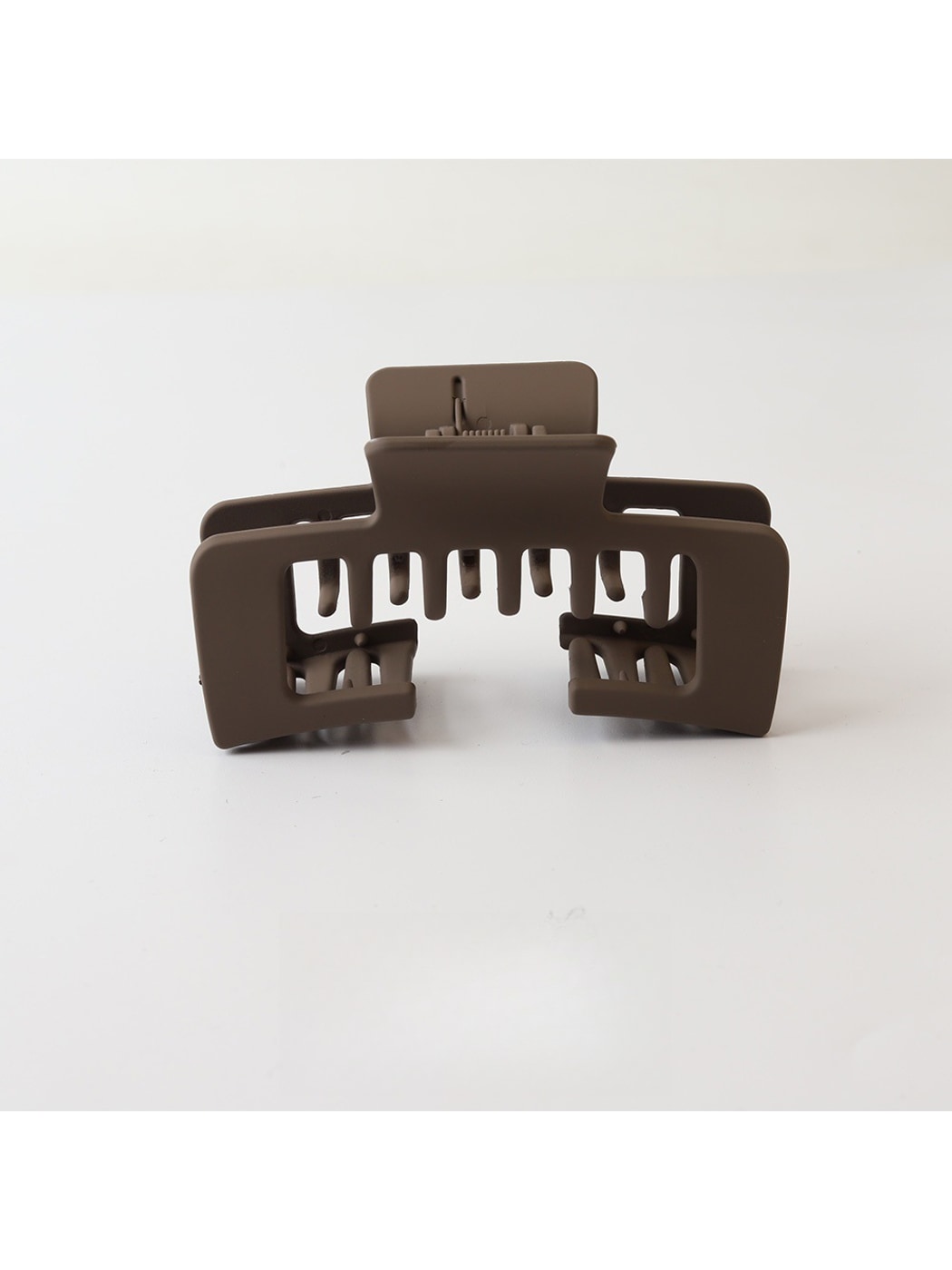 Beau - Minimal Square Open Notch Hair Claw Clip