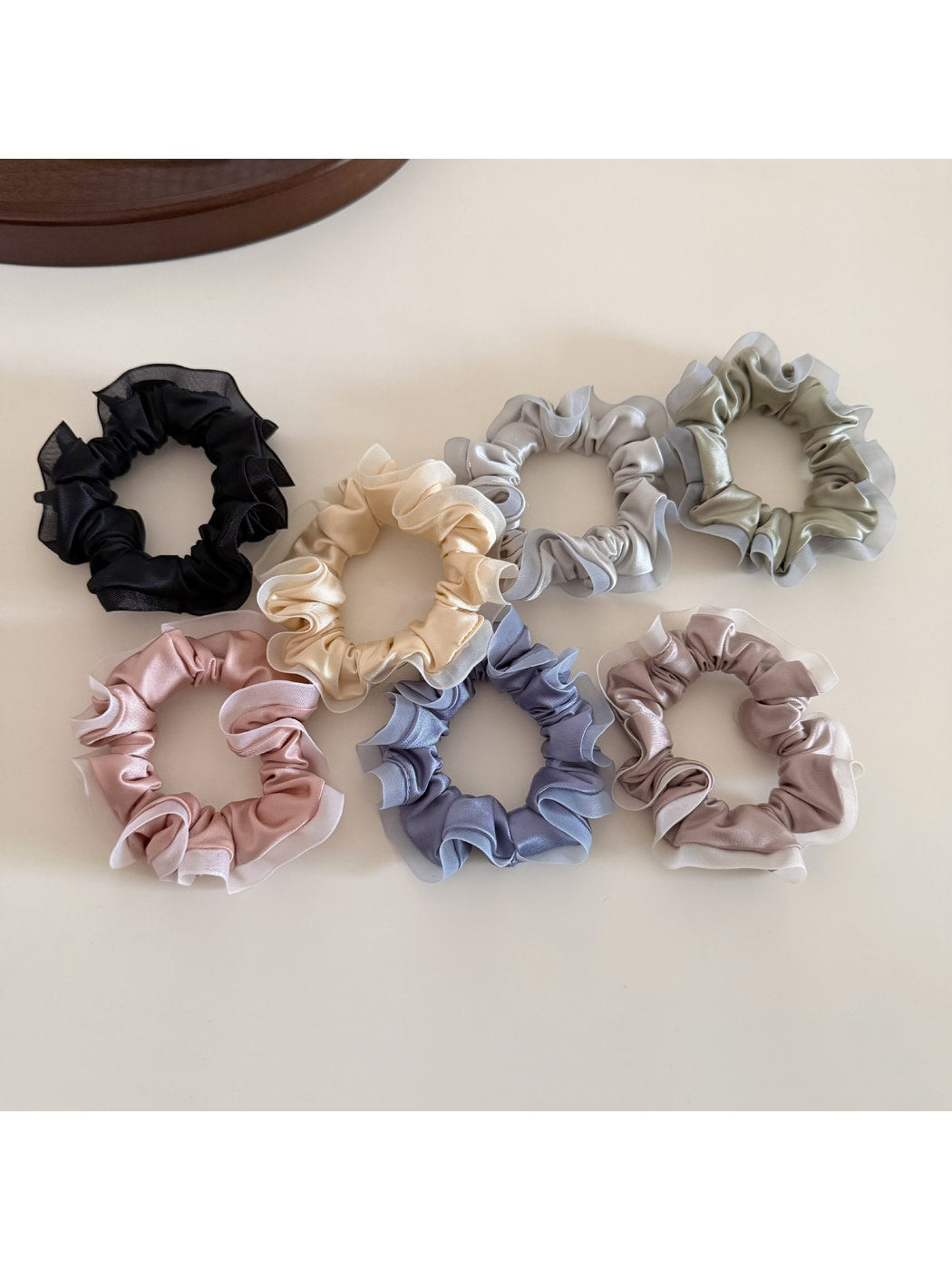 Gifty - Simple Ruffle Edge Polyester Scrunchie