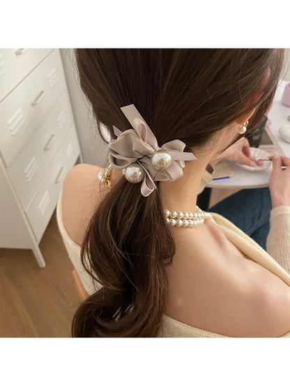 Gifty - Cute Satin Bow Scrunchie
