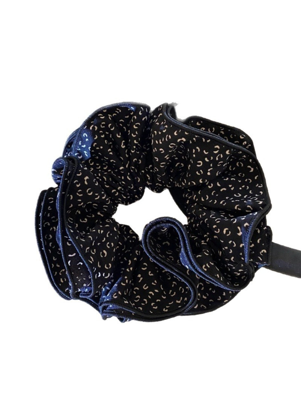 Gifty - Layered Vintage Leopard Print Scrunchy