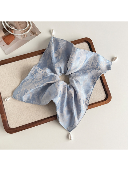 Gifty - Vintage Satin Jacquard Pendant Scrunchie