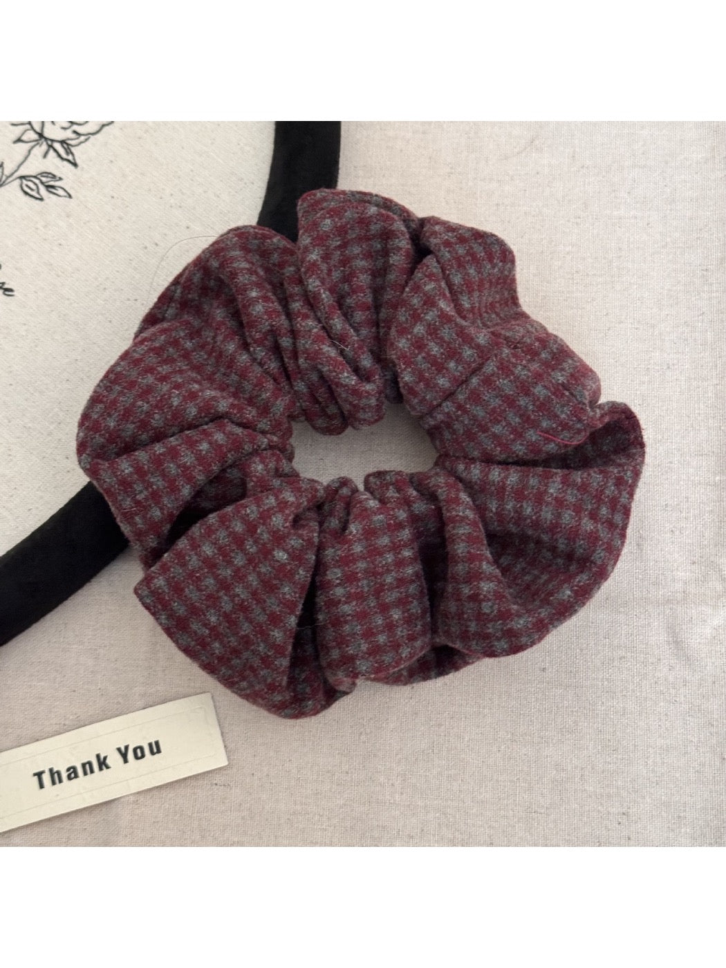 Gifty - Warm Plaid Hair Scrunchie