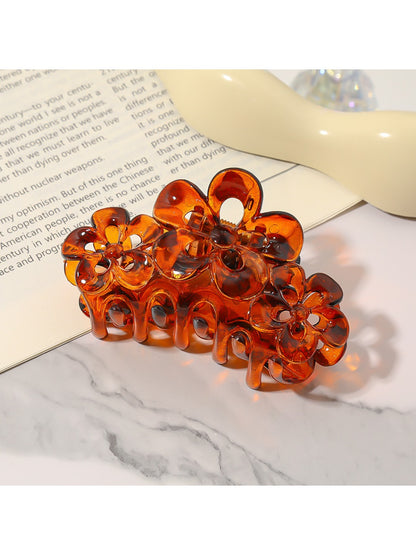 Beau - Elegant Three-Blossom Hair Clip