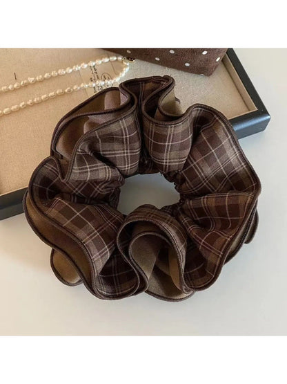 Gifty - Vintage Four Layer Plaid Scrunchie