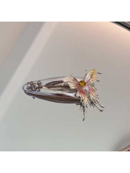 Beau - Decorative Butterfly Accent Hair Clip
