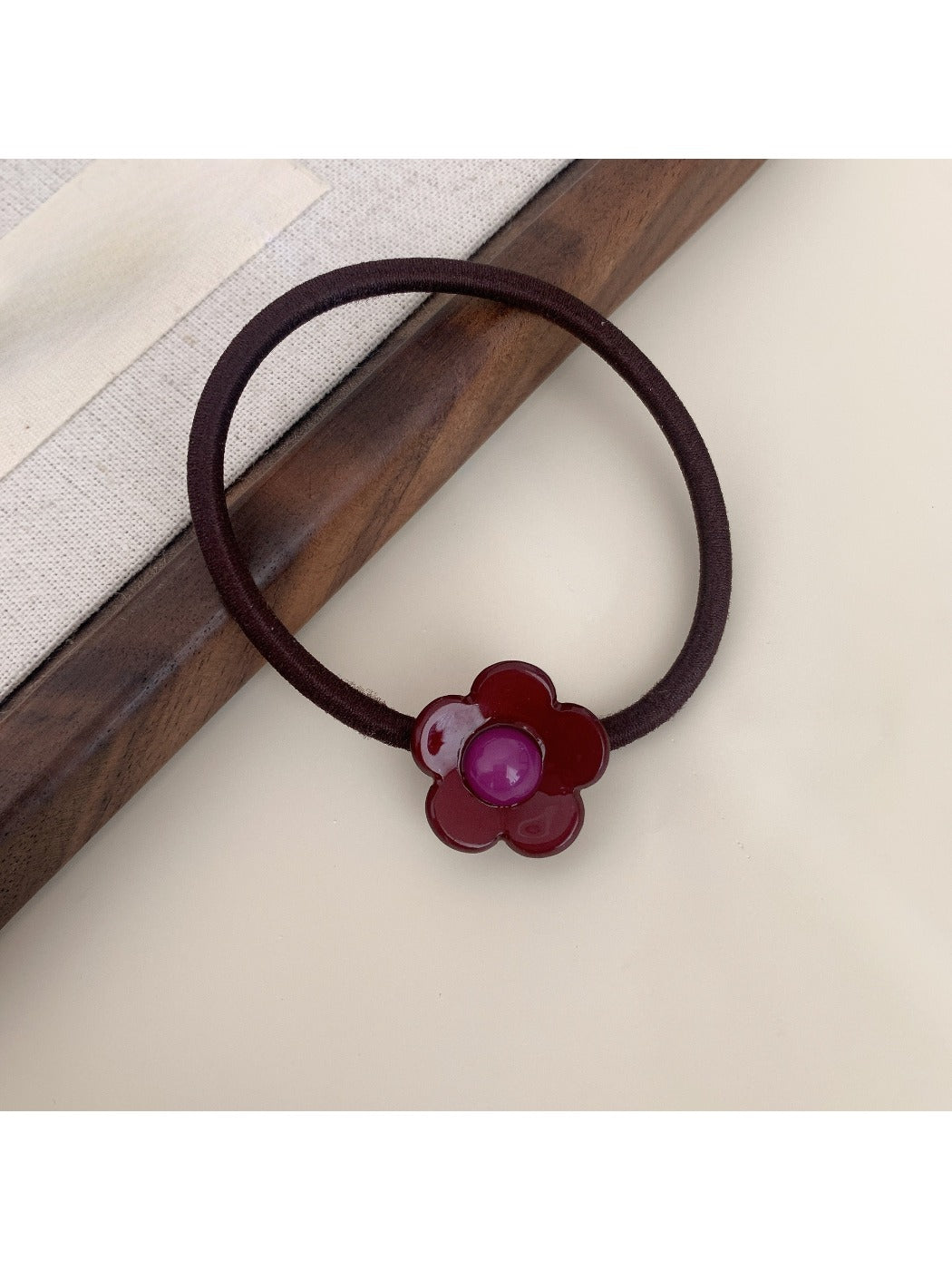Gifty - Cute Flower Hair Tie