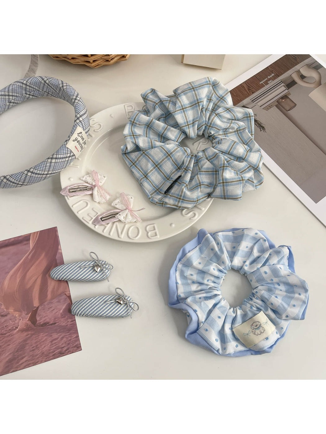 Elegant scrunchie headband in soft fabric with gathered design