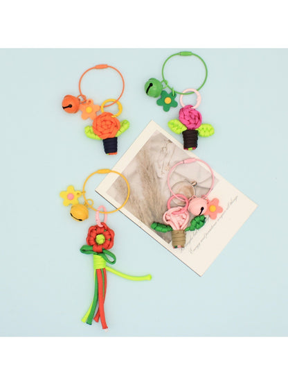 Keypus - Carrot Flower-Shaped Keychain