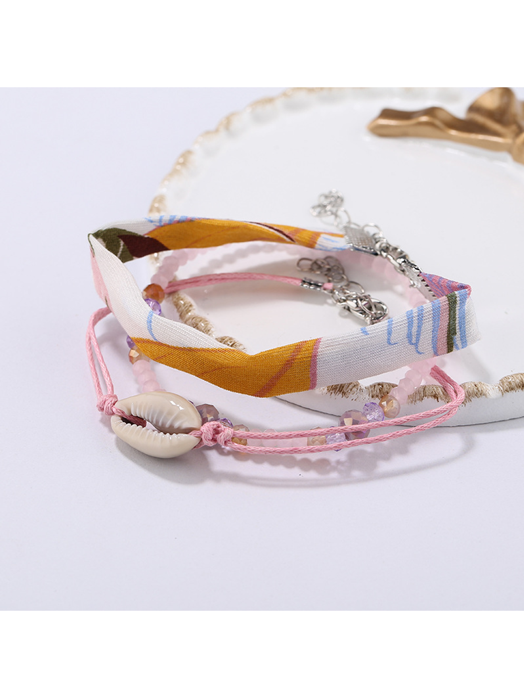 Lovra - Ocean Style Layered Shell Shaped Beaded Bracelet