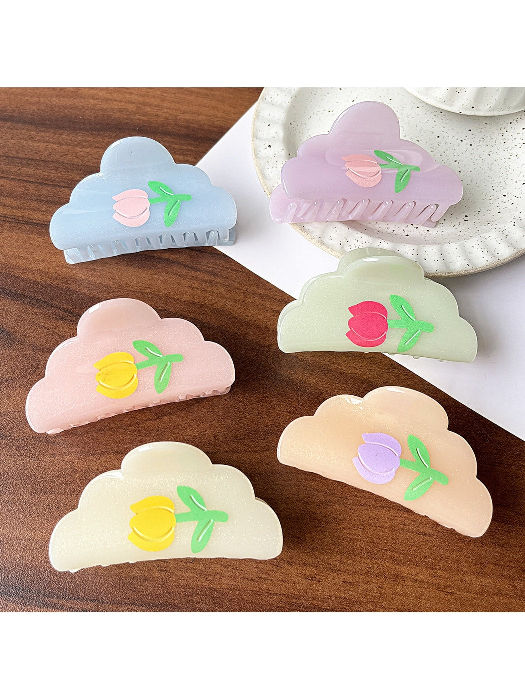 Beau - Modern Minimalist Tulip Hair Claw Clip