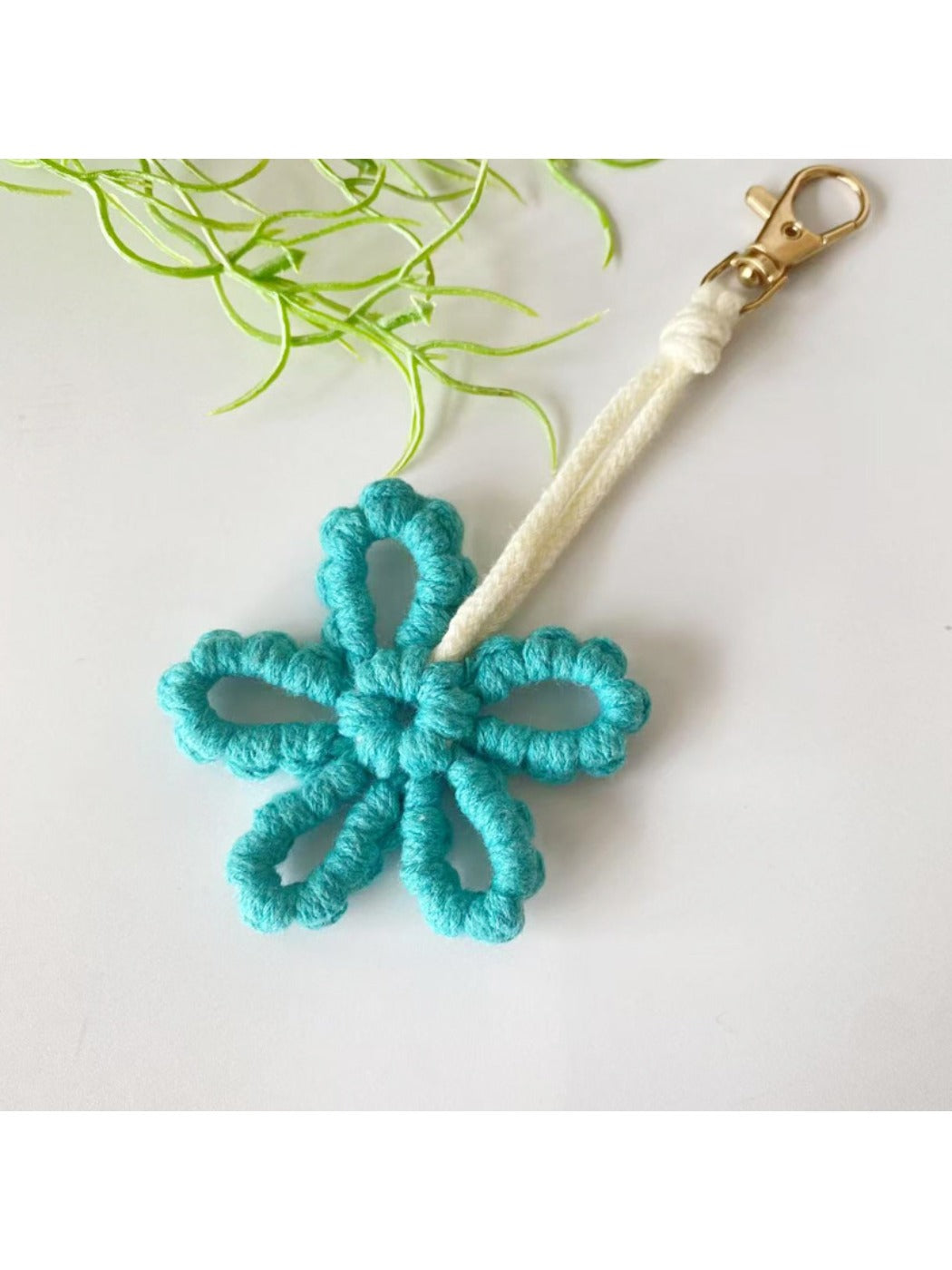 Keypus - Flower Keychain Minimalist Cute Floral Accessory