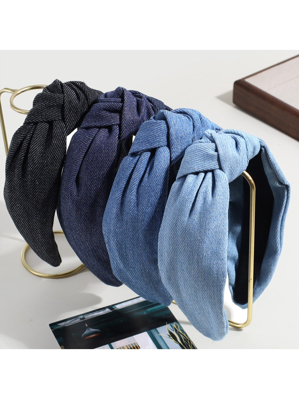 Gifty - Retro Style Wide Front Knot Headband