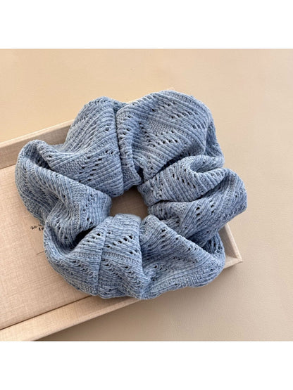 Gifty - Elegant Knitted Hair Scrunchie