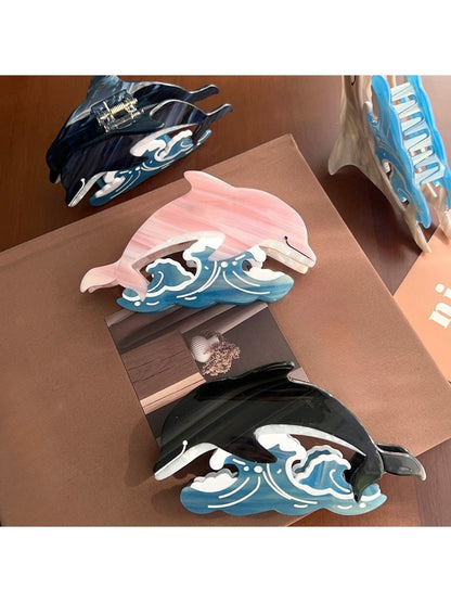Beau - Curved Dolphin Hair Clip