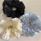 Gifty - Elegant Ruffled Scrunchie Hair Tie